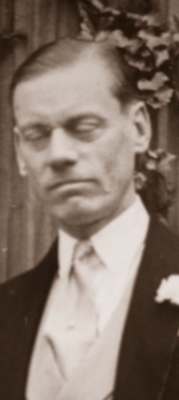 de Yarburgh Bateson Stephen N