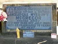 lancelot_myra_and_kenneth_mcgregor_headstone